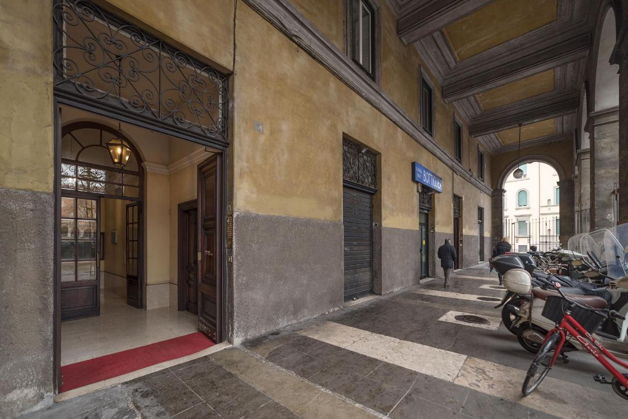 Trastevere & Ponte Sisto Cozy Flat Rome Exterior photo